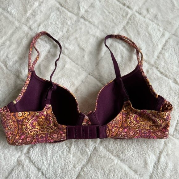 Victoria's Secret | Purple Paisley Body By Victoria "Lined Demi" Bra | Size 32C - Picture 3 of 11